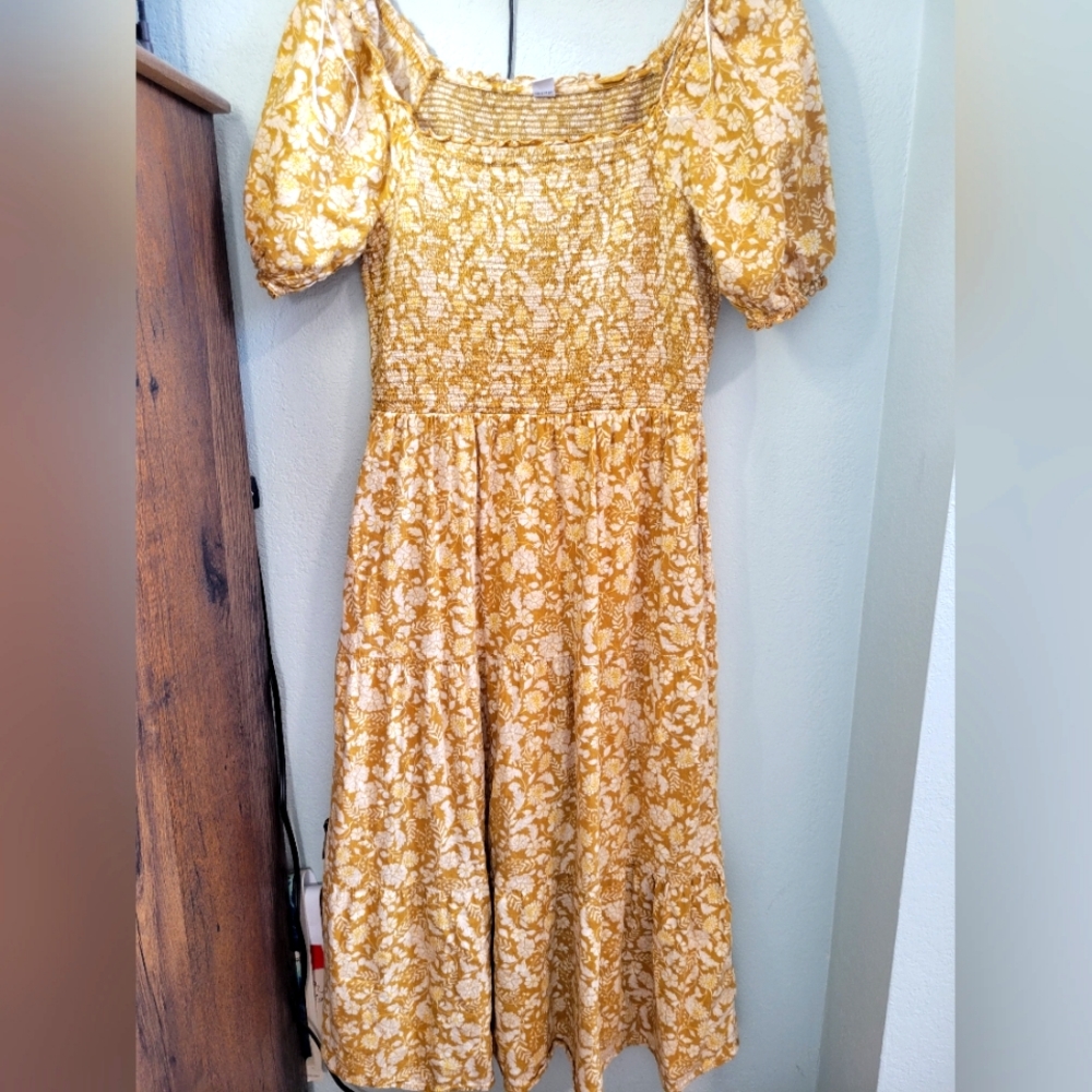 Old Navy Floral Puff Sleeve Boho Dress
